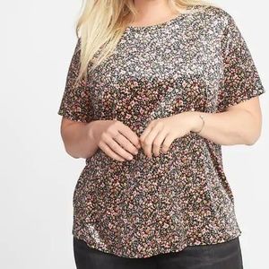 Old Navy Plus-Size Velvet Floral Top New